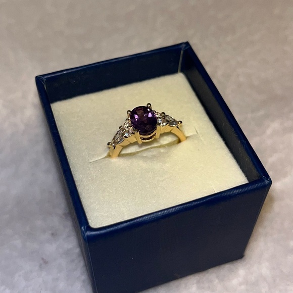 MOONLIGHT ALEXANDRITE RING - Picture 5 of 6